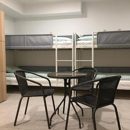 Orion Hostel Krakow Luaran gambar