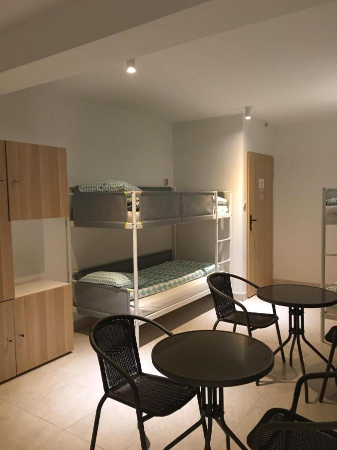 Orion Hostel Krakow Luaran gambar