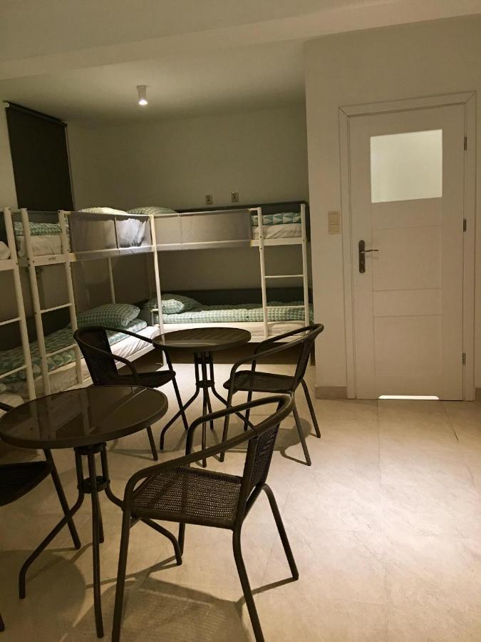 Orion Hostel Krakow Luaran gambar